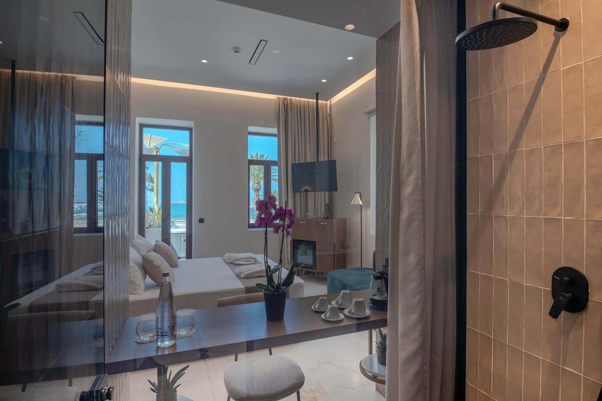 Omma Suites Rethymno  Exterior photo