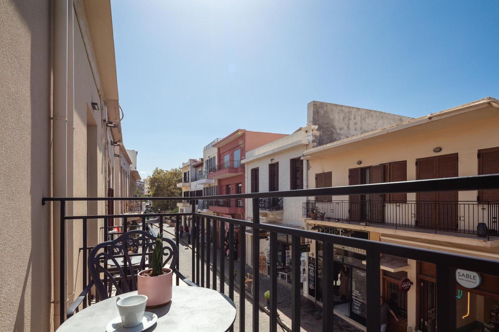 Omma Suites Rethymno  Exterior photo